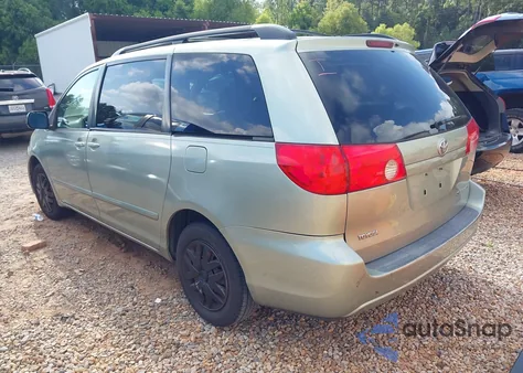 2010 Toyota Sienna Ce/Le from USA, damaged, VIN 5TDKK4CC6AS320647